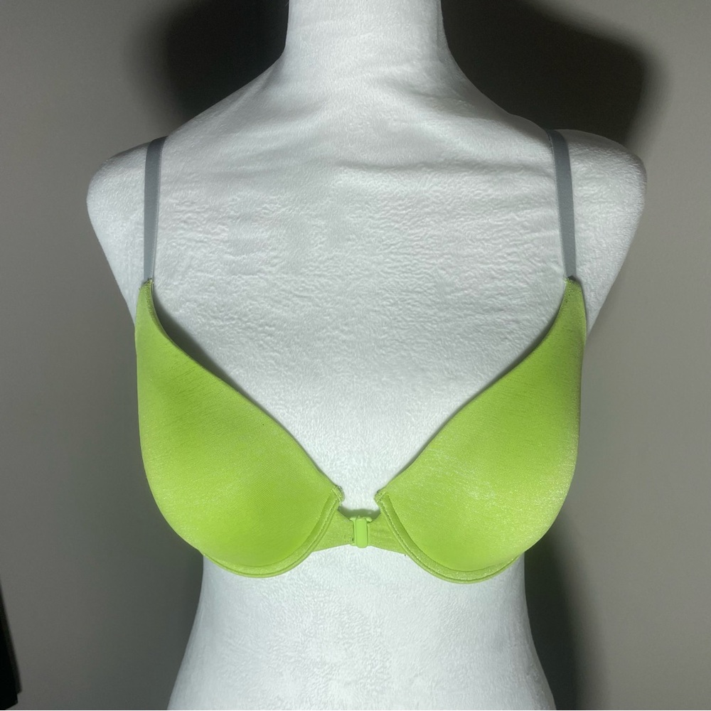 Victoria’s Secret Racerback Strappy Semi Demi Vibrant Green Underwire Bra 34C